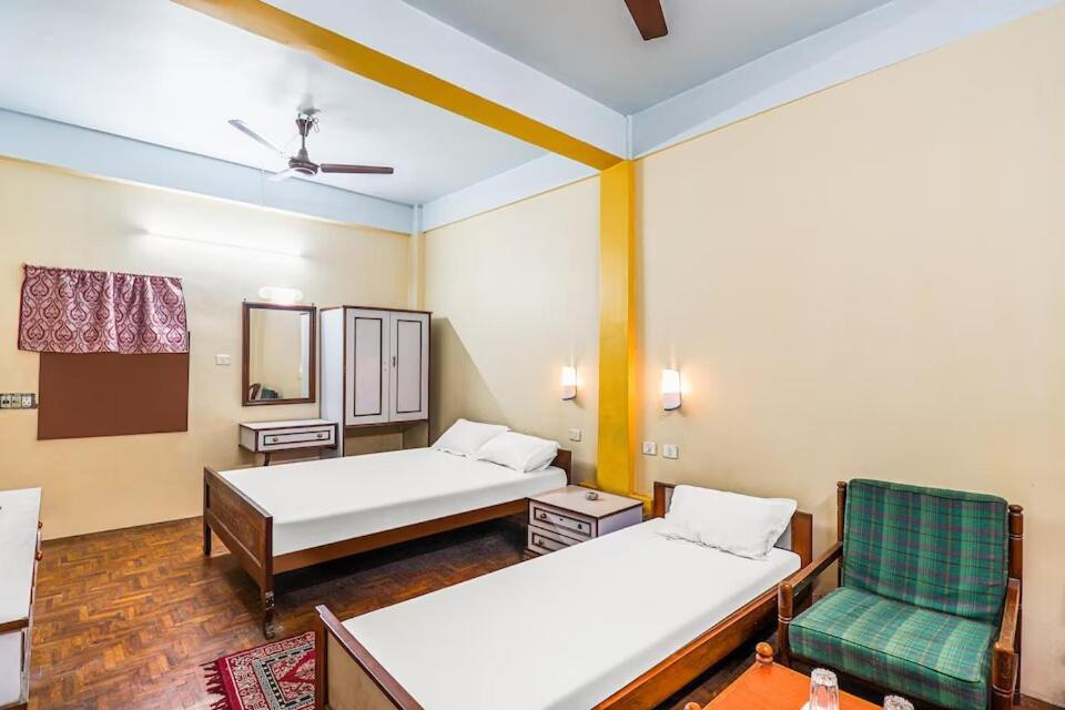 Hotel Florence Siliguri Ngoại thất bức ảnh