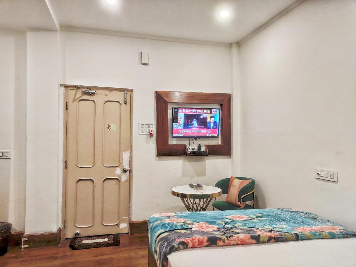 Hotel Florence Siliguri Ngoại thất bức ảnh